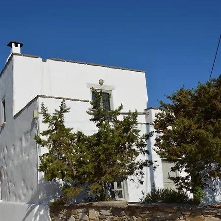 Traditional Páros